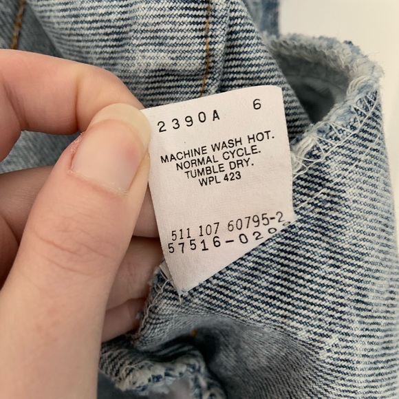 Vintage 80s 90s Levi’s Acid Wash Denim Vest - Picture 5 of 6